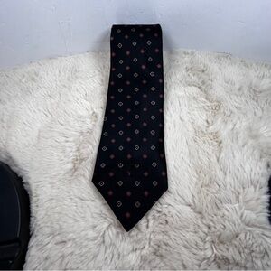 Countess Mara‎ Elegant Black and Red Polka Dot Tie for Formal Occasions